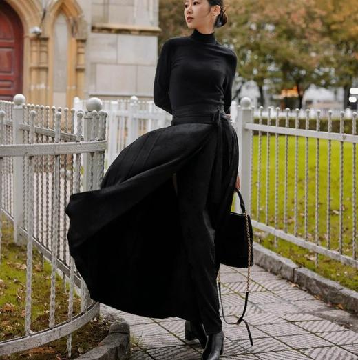 改良马面裙 经典版型 皎皎玉兰花 满目皆春意 上身腿长立马拉升10公分  打造无与伦比的垂坠高级感版型 商品图4