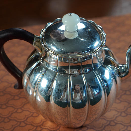 瓜瓣飞把壶 银壶 约130g左右 商品图0