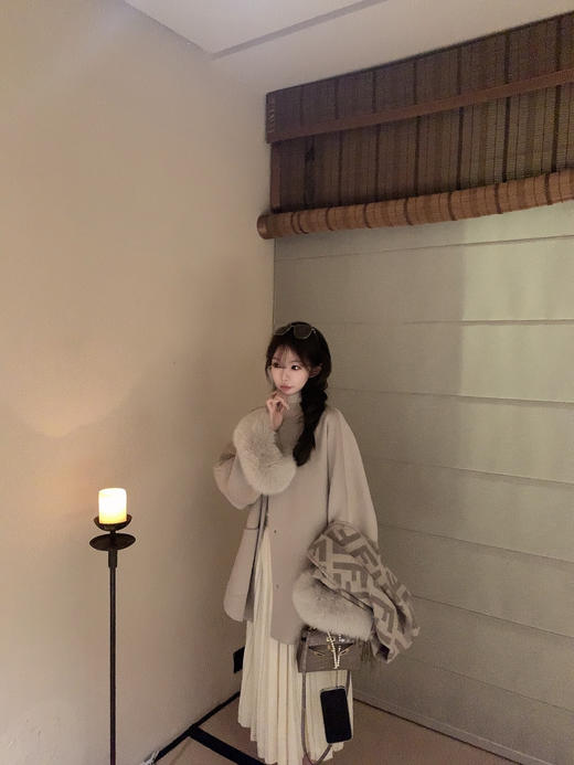 金蘑菇菇  又见伦敦甜心 / 复古英式狐狸袖口大衣 商品图0