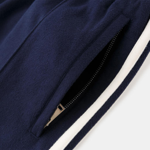 REDCHARCOAL 红炭藏青色直筒侧条纹运动休闲裤男新款松紧腰裤子 商品图2