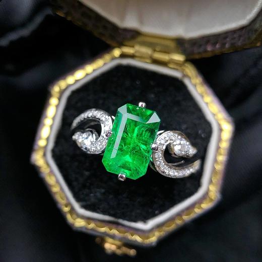 1.62ct刻面祖母绿戒指 商品图4