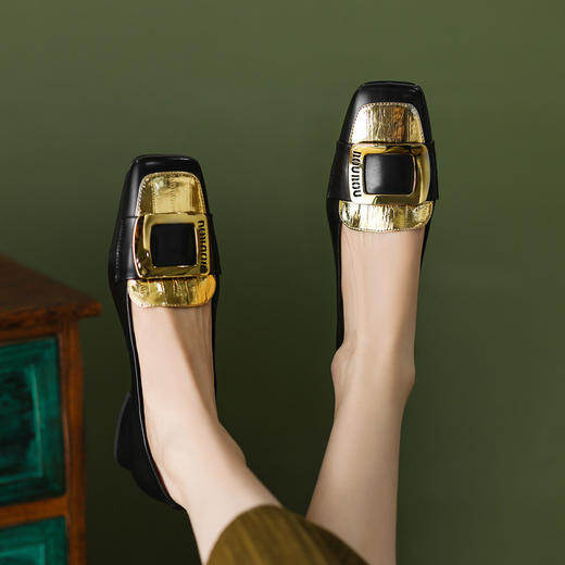 【预售5天】3.5cm头层牛皮法式中跟女鞋，粗跟方头金属扣软底小众单鞋HP&A2327-1 商品图4