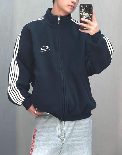 中性款摇粒绒刺绣外套B00 商品图3