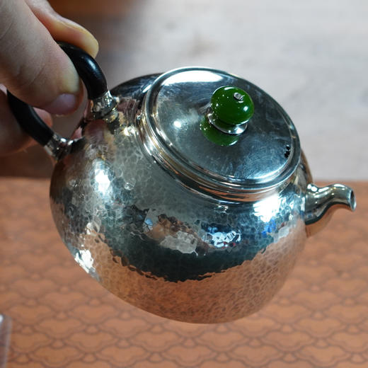 翠纽石瓢壶 银壶 约140g左右 商品图0