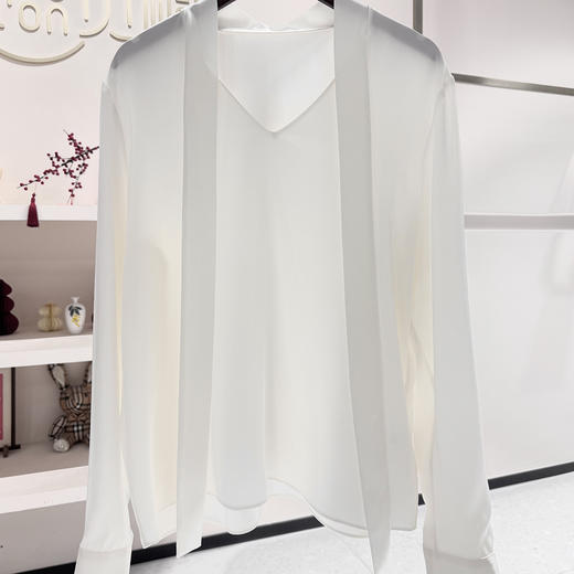 火桐hooton铂金系列 重磅23姆米乔缎V领飘带真丝上衣YT3036 商品图2