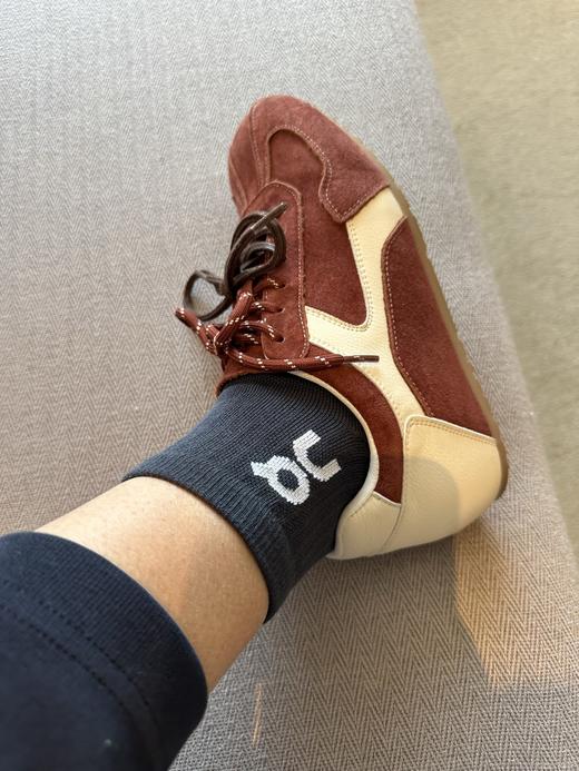 昂&*跑情侣款 中腰袜 商品图9