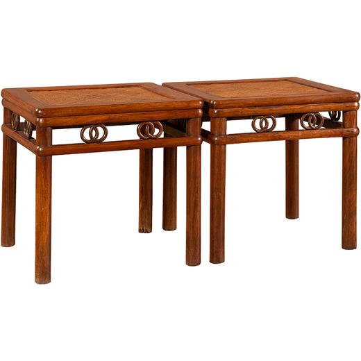 清	黄花梨圆包圆双圈卡子花方凳（一对） 商品图5