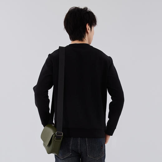 【新品上新】HX 春秋季圆领卫衣空气层面料Y106530003101 商品图4