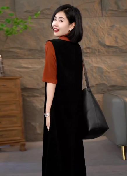 宽松遮肚高级感，灯芯绒背心裙套装LJX-875 商品图3