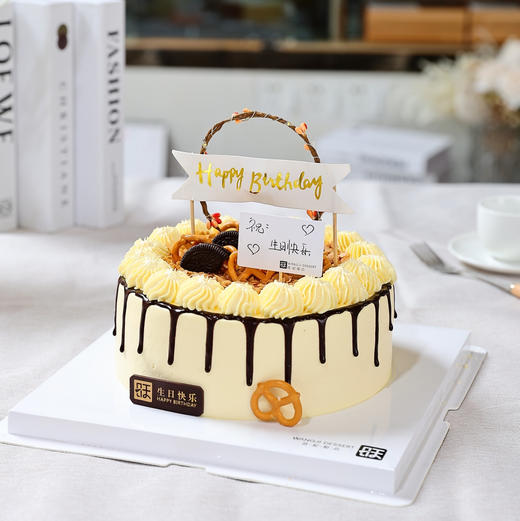 【咸奶油蛋糕】--动物奶油香味浓郁，入口即化，甜而不腻，略带咸味的独特口感 商品图0