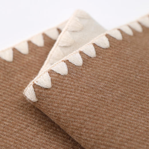 金三塔桑蚕丝保暖围脖女温暖贴肤柔软舒适围巾  JXQ326 商品图3