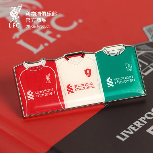 【官网同款】利物浦俱乐部 | 25-26赛季球衣徽章球迷配饰胸针 商品图1