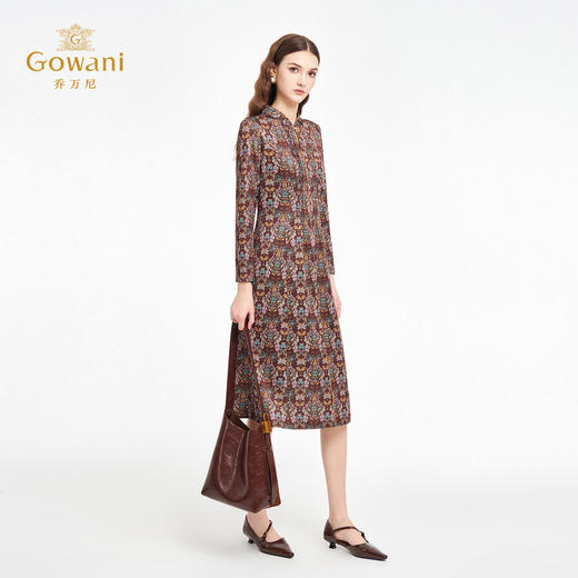 乔万尼2025秋新品中式小立领圣心草卷花印花长袖连衣裙ED3E285 商品图3