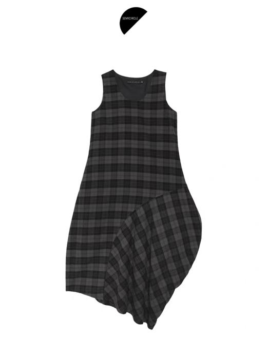 半圆/Q5725735/直筒无袖不规则圆领连衣裙 商品图4