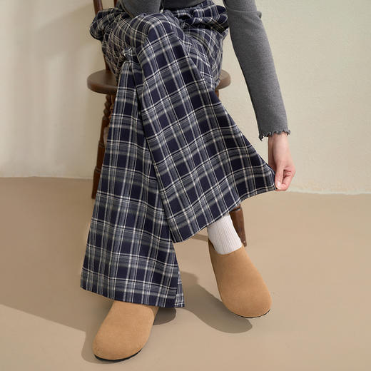 西遇格子休闲裤女秋季新款复古高腰宽松显瘦直筒阔腿裤长裤V3051286 商品图4