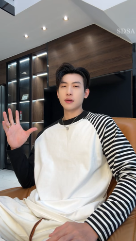 T4734SDSA男士秋冬新款痞帅男装韩版撞色拼接圆领长袖T恤百搭舒适上衣