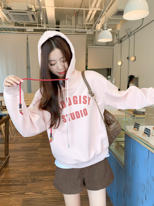 <曾小咸推荐>字母印花连帽卫衣长袖【预售款，预计3-15天发货】 商品图5