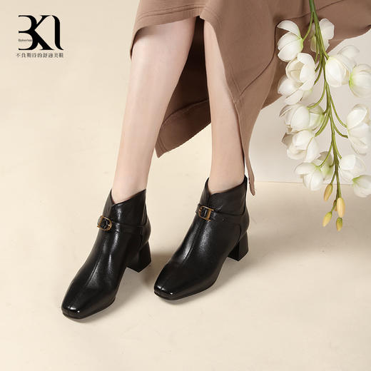 BAKERLOO小方头装饰带高跟女靴AD185 商品图3