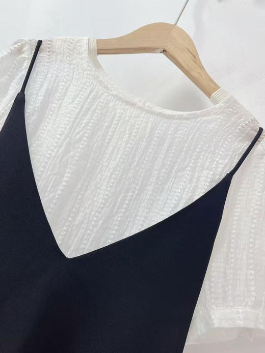 冰点价！仅限11.11！退货勿拍（不支持退）古泥（套装）7203短袖小衫➕吊带裙两件套-喜出 商品图3