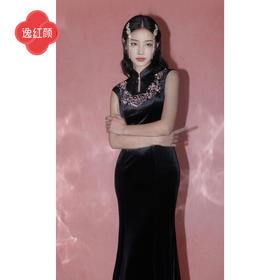 逸红颜如熠2025秋季新款明星同款弹力醋酸丝绒重工刺绣鱼尾长旗袍