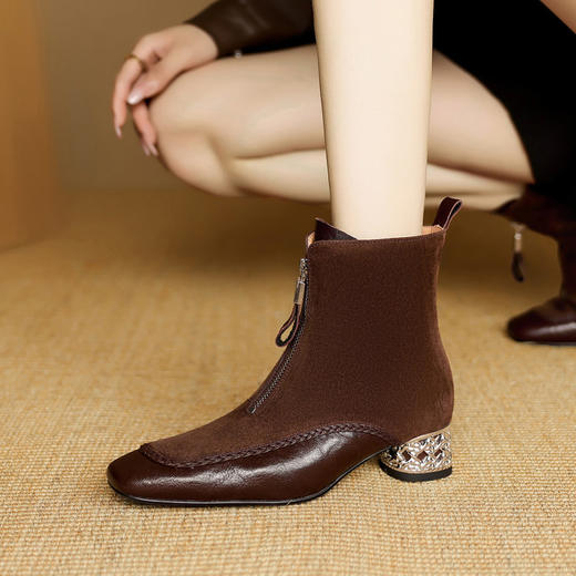 【预售5天】复古方头真皮粗跟短靴女秋冬新款前拉链软底骑士靴百搭单靴中跟靴NJMK&K1763 商品图2