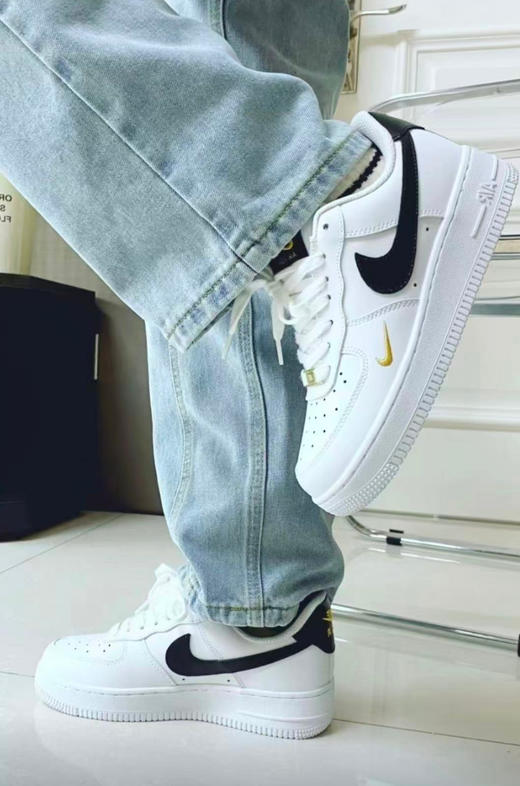 【奥莱直发】配色从经典到个性，每款都戳中审美，Nike Air Force 1 系列合集，奥莱直发 商品图4