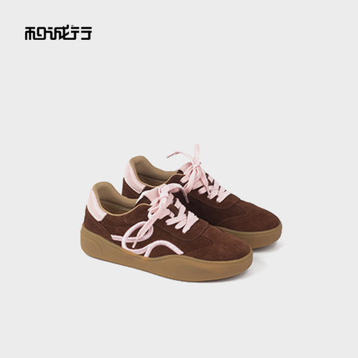 和诚行2025秋季新款百搭舒适透气休闲运动厚底德训女式休闲鞋2130002 商品图4