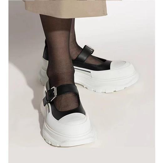 麦的&昆 时尚厚底马丽珍休闲鞋 商品图0