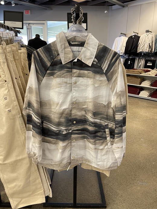 Calvin Klein/CK 男士春秋款插肩袖刺绣标水墨满印教练夹克外套 商品图0