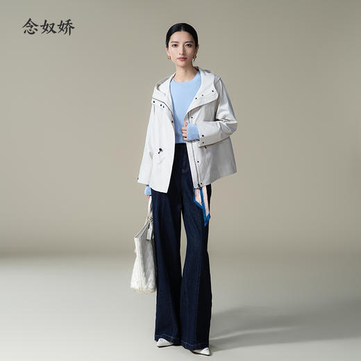 【商场同款】CNK5914 “ 轻蓝毛衫 ” 清浅的王冠蓝 平和又不失灵动 松身廓形，轻松舒适 商品图4