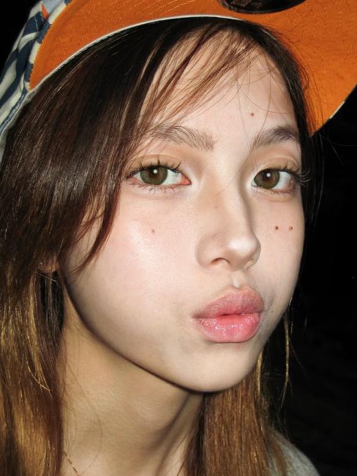 Toastnomi旗下 ·远山黛｜14.2mm白狮参考着色中大直径 日抛十片装 商品图3