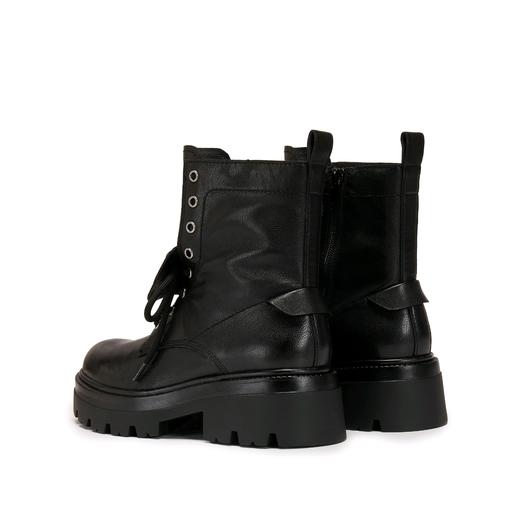 【云粉节】【思加图】BF楼思加图2025新款胡椒乐队黑色马丁靴中筒厚底增高时装靴女EIW04, 吊牌价2290 商品图12