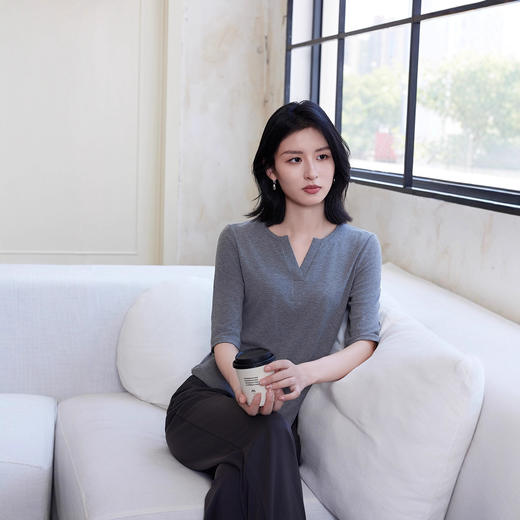 百媚生 天丝羊毛棉半开门襟五分袖袖针织衫19785133 商品图2