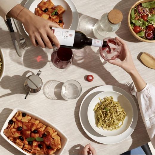 意大利伯特伯纳红葡萄酒 原瓶原酒（礼盒三支装）梅洛红葡萄酒750ml*1 混酿白葡萄酒750ml*1 黑罗曼红葡萄酒750ml*1（顺丰京东上海发货） 商品图4