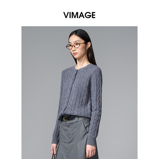 VIMAGE纬漫纪绵羊毛复古多色时尚绞花针织开衫上衣2025秋季新款V2401103 商品图1