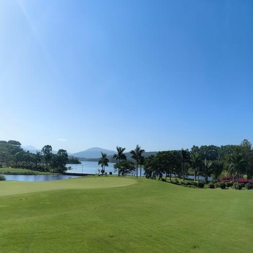 海南屯昌·木色湖高尔夫球会 Tun chang Muse Lake Golf club |  屯昌高尔夫球场 | 海南高尔夫球场俱乐部 | 中国 商品图1