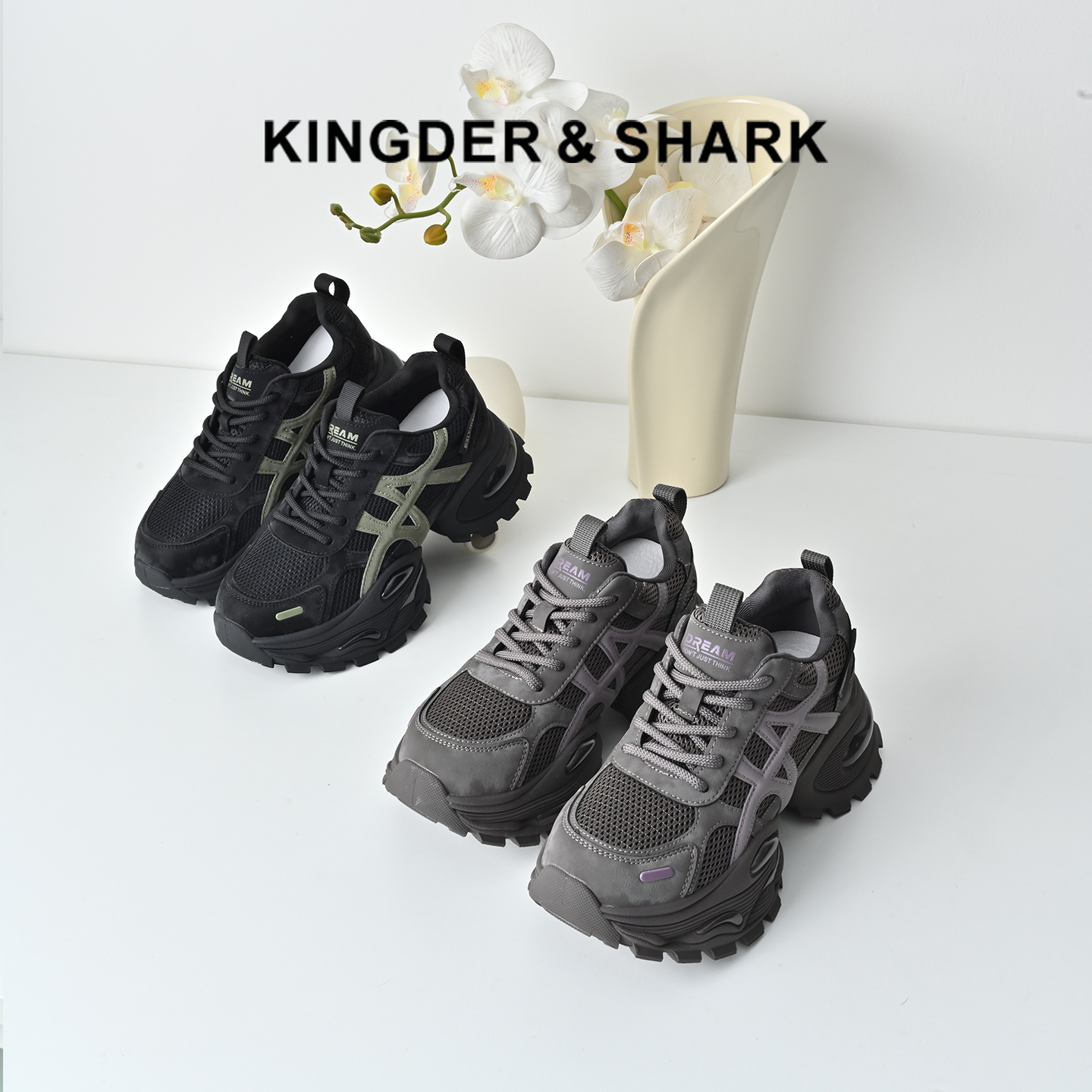 经典鲨2025秋季专柜新款潮酷拼色网面透气系带显高老爹鞋女KW219-537111