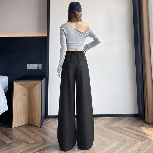 卷卷紫秋冬软牛仔阔腿裤 高腰设计显瘦显高 面料柔软舒适抗皱耐磨 版型立体显瘦 上身立现大长腿 商品图4