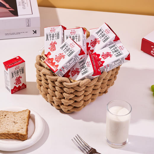 【新品上市】神气水牛纯牛奶125ml*9盒*1箱儿童高钙早餐奶 商品图2