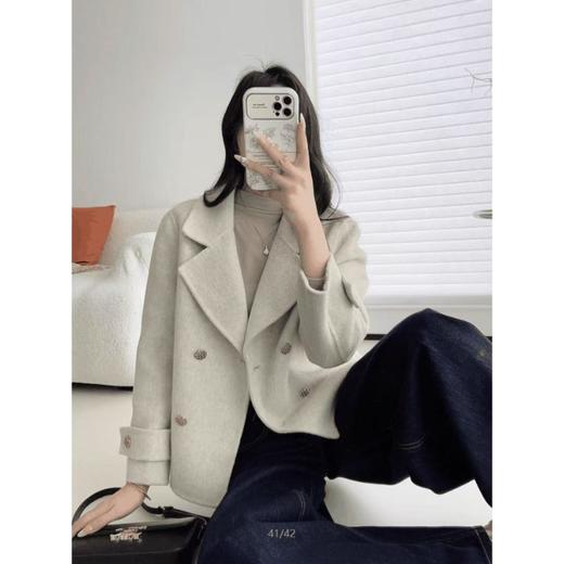 【双面尼短款羊毛大衣】经典版型 利落裁剪 有型挺阔 软糯如云朵般 商品图4