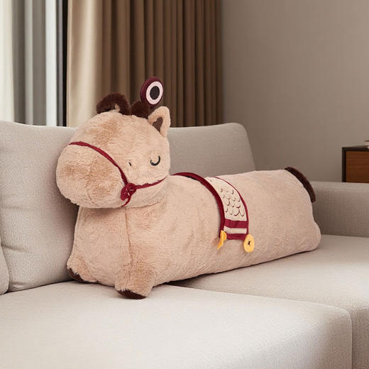 大英博物馆 新年系列 马上有钱 长条等身玩偶抱枕 商品图2