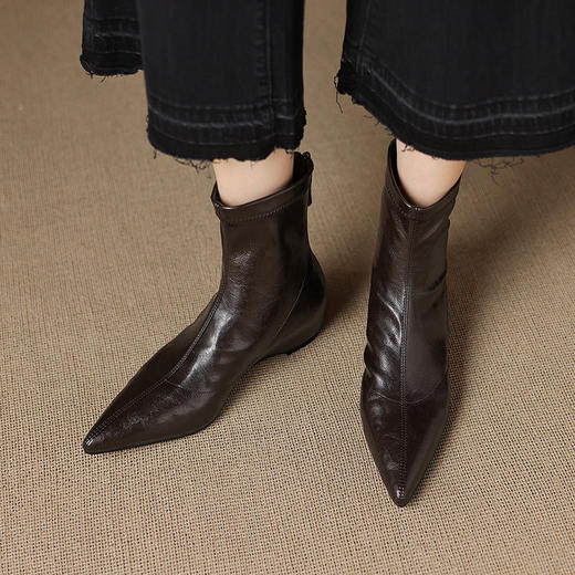 OLD 1240内增高短靴尖头弹力大码靴粗跟不累脚单靴 商品图2