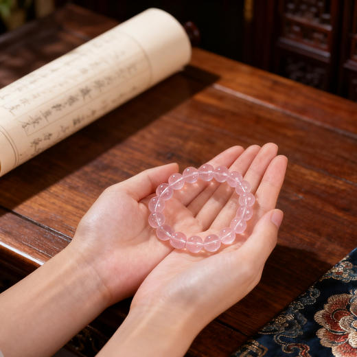 收藏级冰种马粉水晶手串 自然剔透 颗颗精选 商品图5