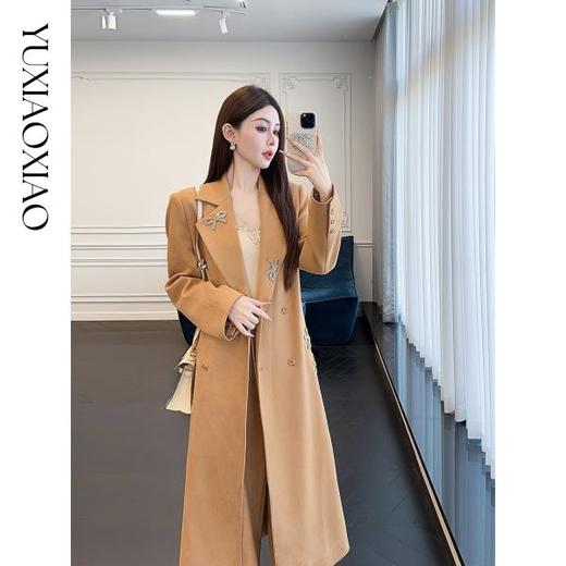 余潇潇【英伦遐想】时尚带钻蝴蝶结翻领西装领风衣&短款外套&直筒裤 商品图3