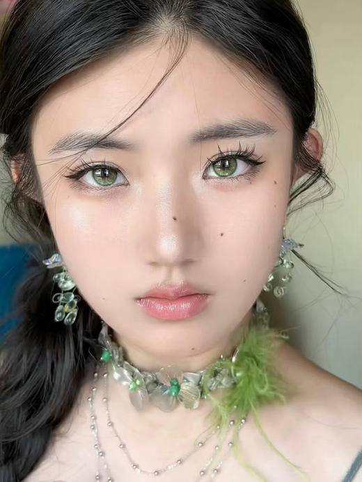 <大直径>Liliyacon-青涩橄榄 绿-14.5mm【日抛六片装/半年抛 0-1000度 含525/575】 商品图1