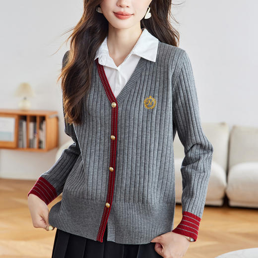 CC 66-6039假两件洋气上衣显瘦减龄拼接毛衣 商品图2