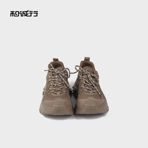 和诚行2025秋季新款厚底增高耐磨拼接男式休闲鞋0551245 商品图2