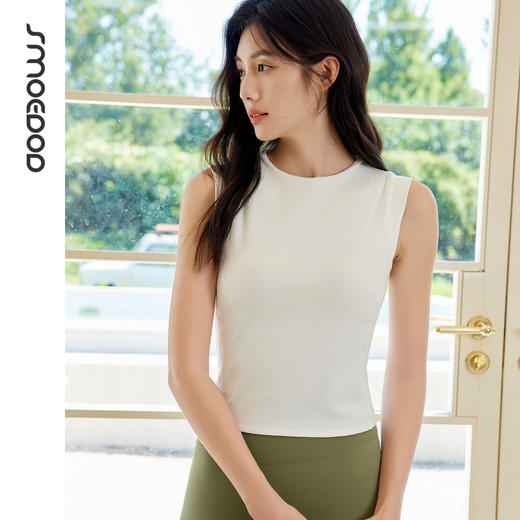 SMOEDOD/水沐伊朵女极简风修身型运动背心美背无痕瑜伽外穿50222 商品图1