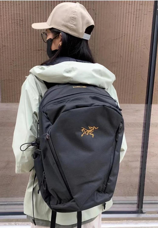 【开放日忙 秒杀价已调 直接拍】鸟Mantis 26 男女款双肩包 超经典超难买的一款背包 可装笔记本 商品图12