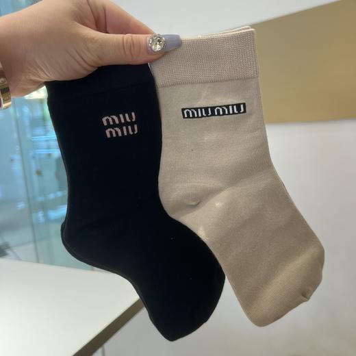 G503缪缪棉袜百搭系列中筒袜一盒四双装 商品图4